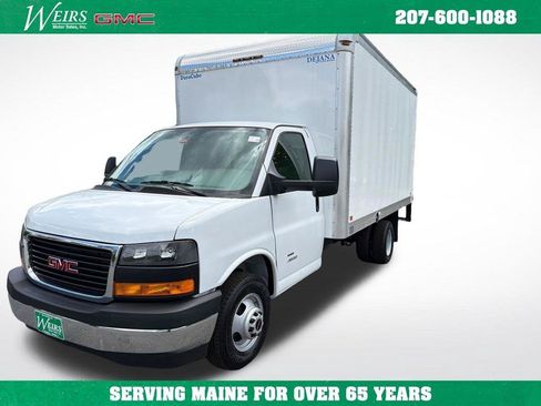 New 2026 GMC Savana 4500 w/ Power Convenience Package RWD image 1