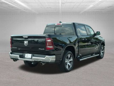 Used 2022 RAM 1500 Laramie AWD/4WD image 9