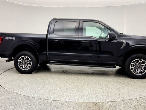 Used 2025 Ford F150 Lariat w/ Equipment Group 501A Mid AWD/4WD image 4