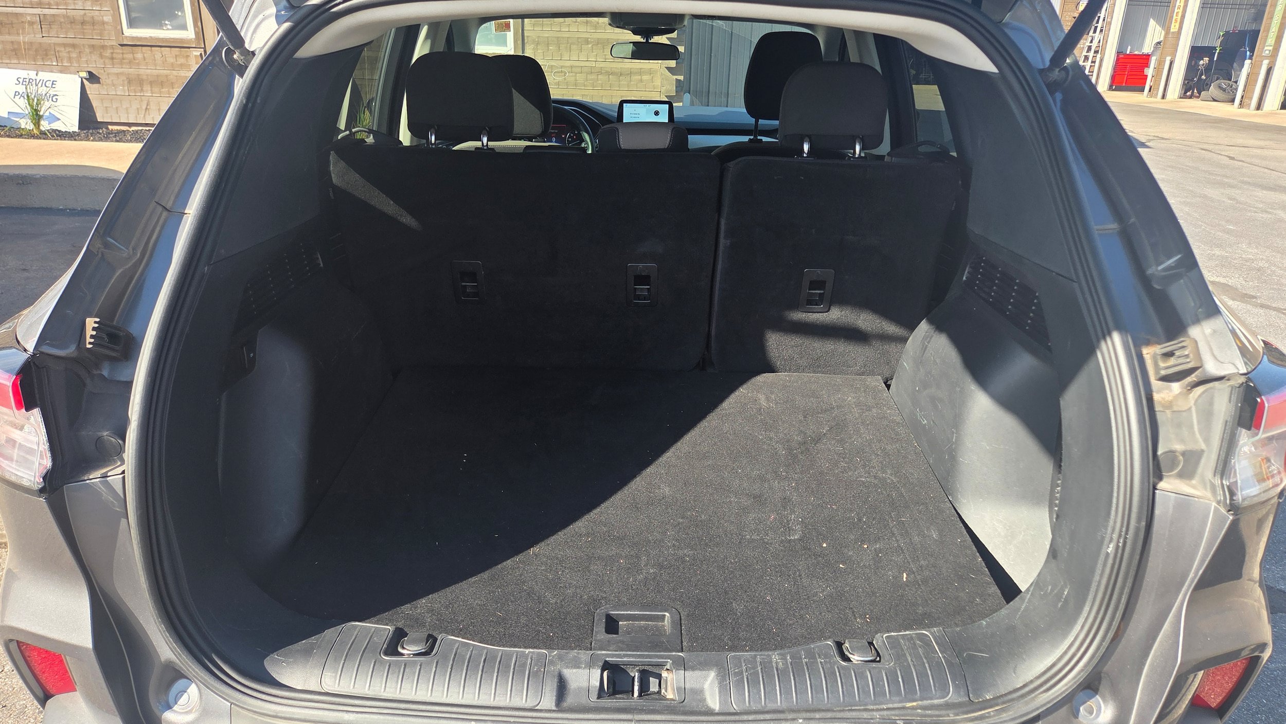 Used 2021 Ford Escape SE w/ Cold Weather Package AWD/4WD image 15
