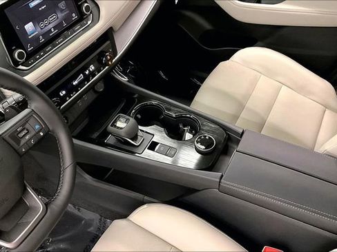 New 2026 Nissan Rogue Dark Armor AWD/4WD image 9