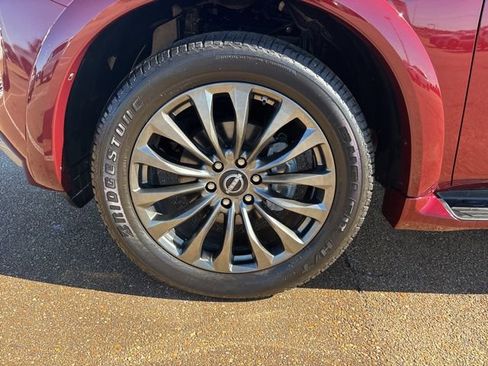 Certified 2024 Nissan Armada Platinum w/ Captain's Chairs Package image 9