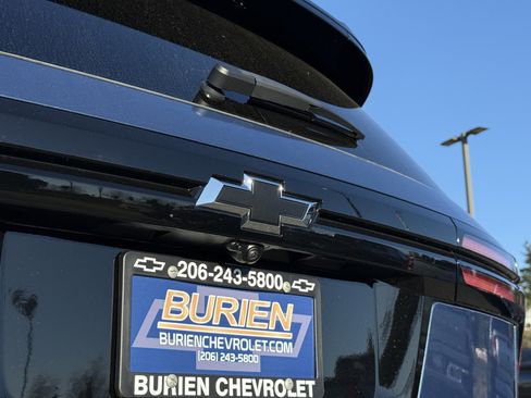 New 2026 Chevrolet Traverse LT w/ Midnight/Sport Edition image 39