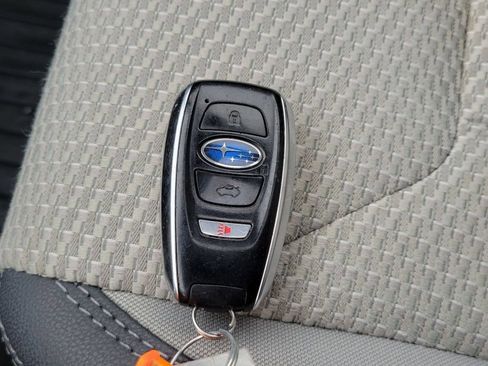 Used 2020 Subaru Forester Premium AWD/4WD image 32