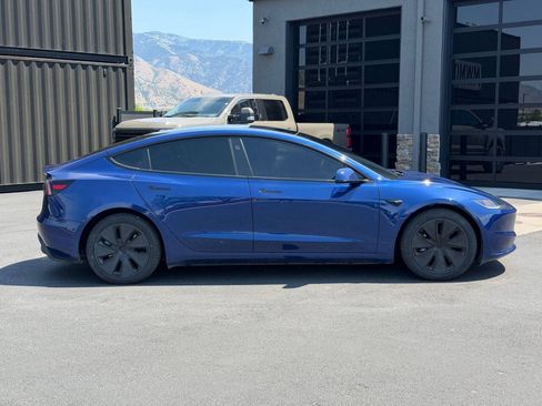 Used 2025 Tesla Model 3 Long Range AWD/4WD image 3