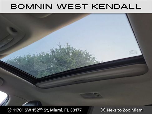 Used 2022 Nissan Rogue Sport SL w/ Premium Package image 27