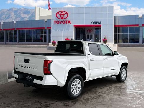 New 2026 Toyota Tacoma SR5 AWD/4WD image 5