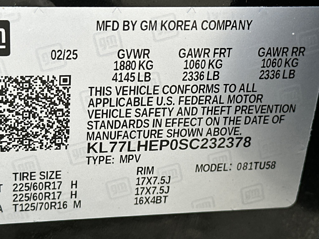 Used 2025 Chevrolet Trax LT w/ LT Convenience Package FWD image 32