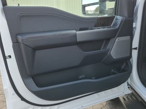 New 2026 Ford F250 Lariat w/ Tremor Off-Road Package image 23