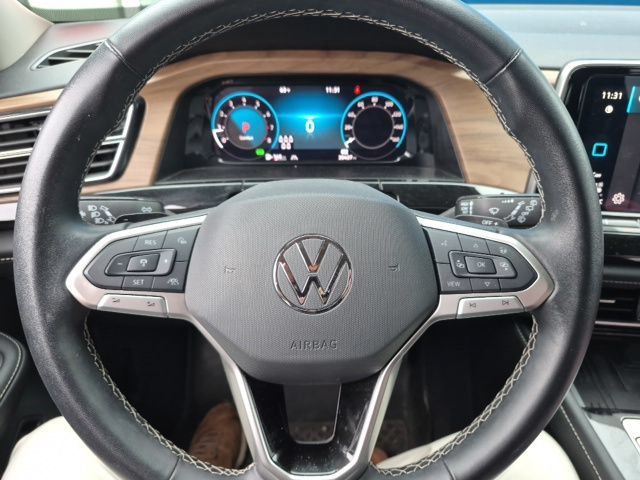 Used 2025 Volkswagen Atlas SE AWD/4WD image 10