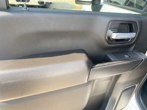 New 2026 GMC Sierra 2500 Pro w/ Convenience Package image 12