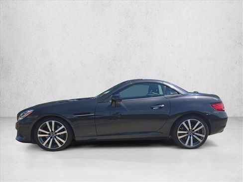 Used 2020 Mercedes-Benz SLC 300 w/ Premium Package image 8