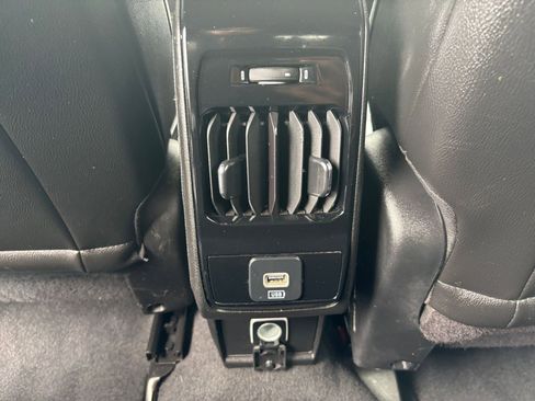 Used 2025 Jeep Compass Trailhawk AWD/4WD image 22