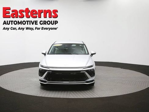 Used 2025 Hyundai Sonata SEL FWD image 53