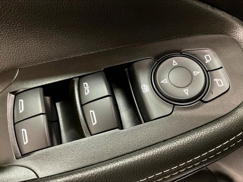 Used 2023 Buick Encore GX Preferred w/ Cold Weather Comfort Package image 38