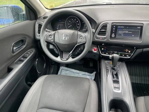 Used 2019 Honda HR-V EX image 8