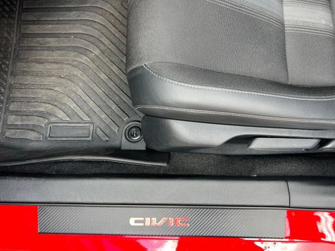 Used 2025 Honda Civic FWD Hybrid Sedan image 24
