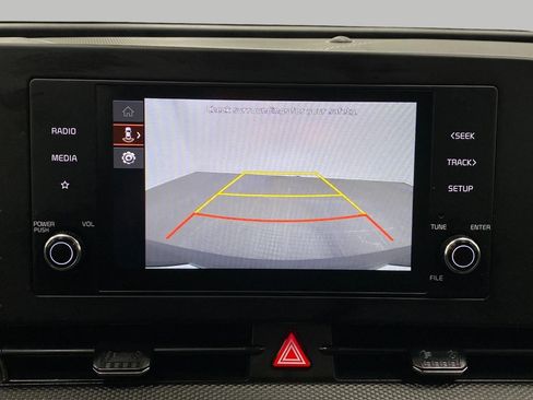 Used 2025 Kia Sportage LX image 22