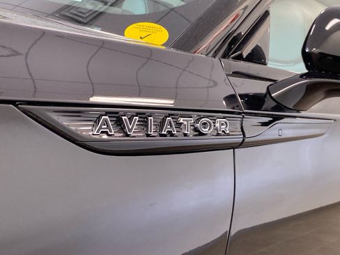 New 2026 Lincoln Aviator Black Label w/ Jet Appearance Package AWD/4WD image 22