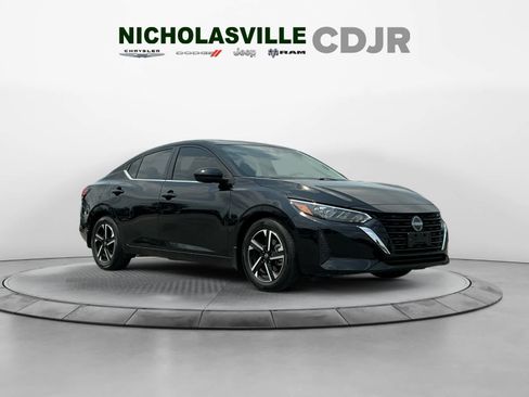 Used 2025 Nissan Sentra SV w/ All-Weather Package FWD image 7