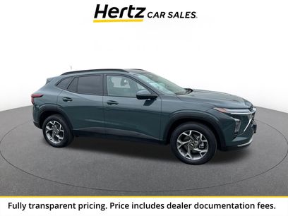 Used 2025 Chevrolet Trax LT