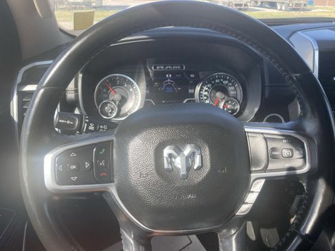 Used 2021 RAM 1500 Laramie AWD/4WD image 13