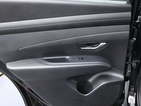 Used 2025 Hyundai Tucson SEL FWD image 26
