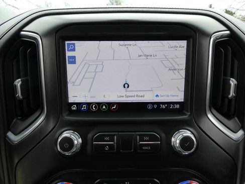 Used 2021 GMC Sierra 1500 AT4 w/ Technology Package AWD/4WD image 17