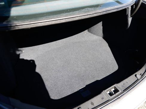 Used 2003 Mercedes-Benz C 240 Sedan image 24