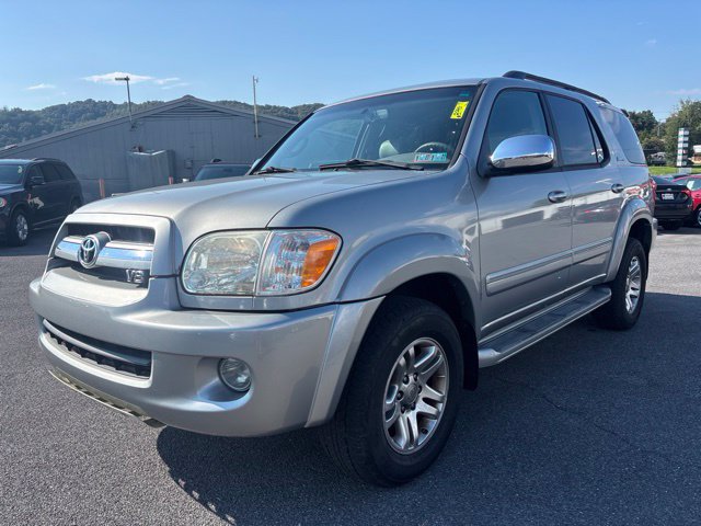 Used 2007 Toyota Sequoia Limited w/ Convenience Pkg AWD/4WD image 4