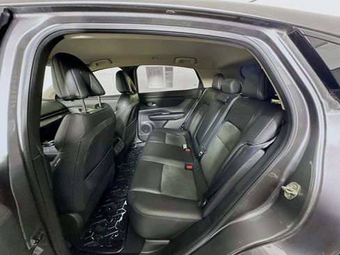 Used 2023 Nissan Ariya AWD image 26