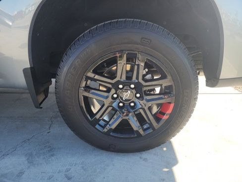 Used 2024 Chevrolet Silverado 1500 RST w/ Redline Edition image 19