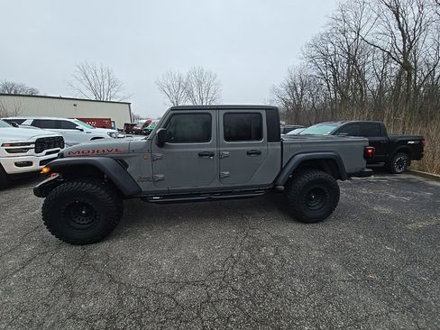 Used 2021 Jeep Gladiator Mojave w/ Trailer Tow Package image 3