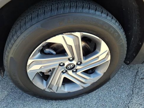 Used 2023 Hyundai Santa Fe SEL image 8