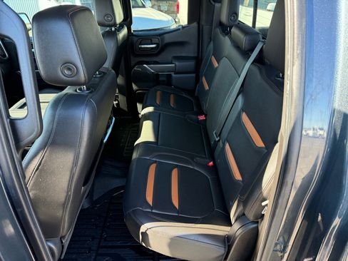 Used 2019 GMC Sierra 1500 AT4 w/ AT4 Premium Package image 7