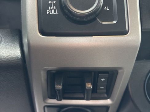 Used 2021 Ford F250 Lariat w/ Lariat Ultimate Package image 24