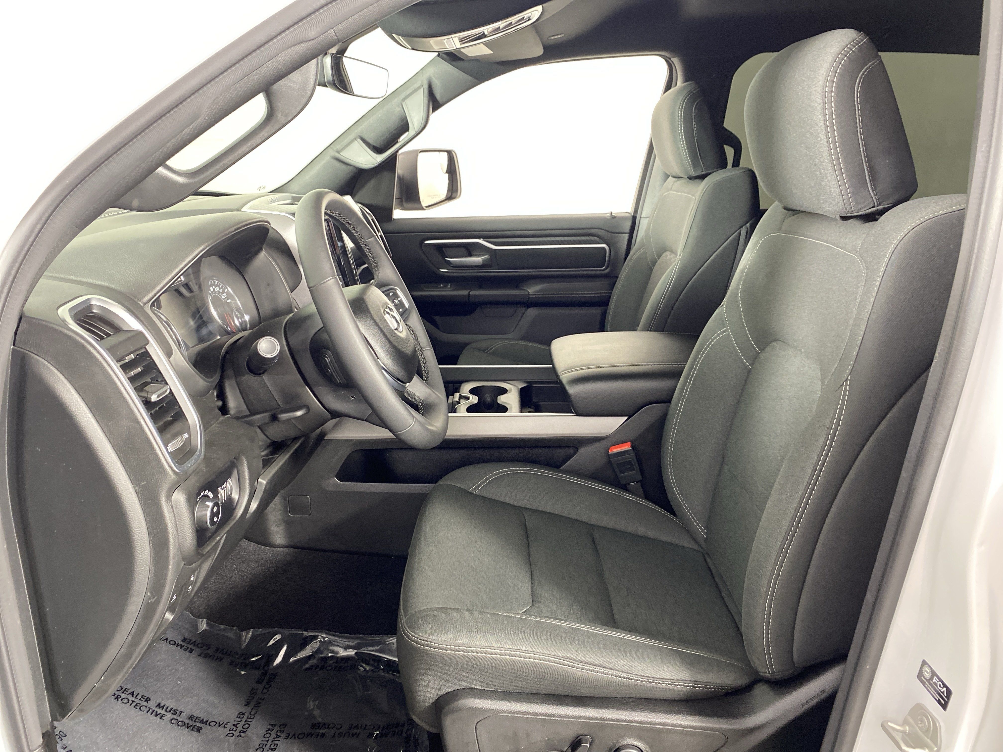 Used 2025 RAM 1500 Big Horn AWD/4WD image 16