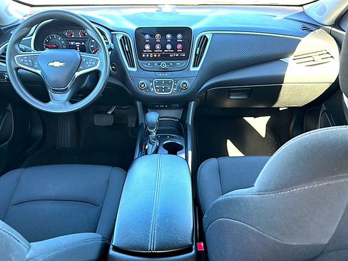 Used 2024 Chevrolet Malibu LT image 20