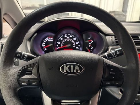 Used 2015 Kia Rio LX image 12