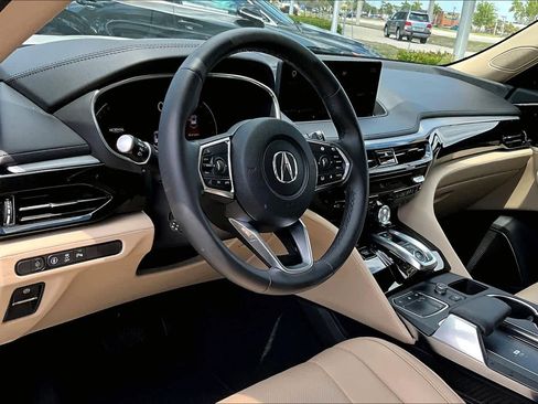 Used 2024 Acura MDX SH-AWD w/ Technology Package image 18