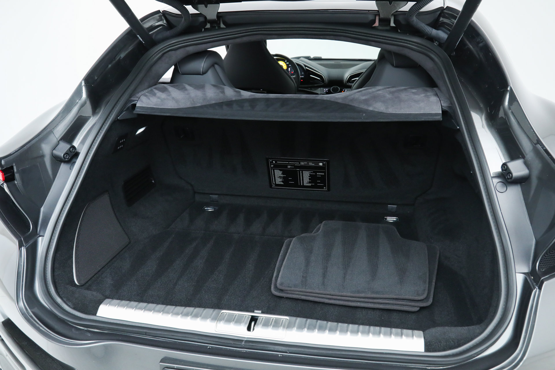 Used 2025 Ferrari Purosangue AWD/4WD image 42