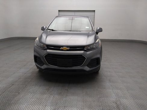 Used 2020 Chevrolet Trax LS w/ Tint and Cruise Package FWD image 15