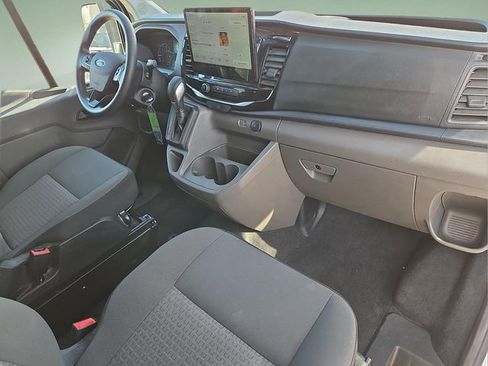 Used 2023 Ford Transit 350 XLT image 12