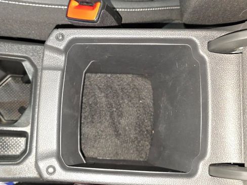 Used 2021 Volkswagen Tiguan S image 18