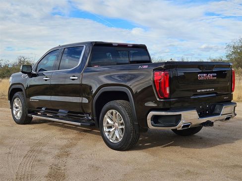 Used 2019 GMC Sierra 1500 SLT w/ SLT Premium Plus Package image 8