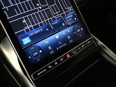 Used 2023 Mercedes-Benz SL 55 AMG 4MATIC image 29