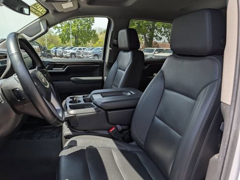 Used 2024 GMC Sierra 1500 SLT AWD/4WD image 36
