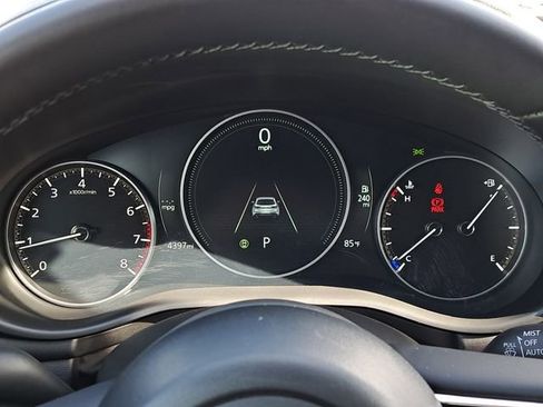 Certified 2025 MAZDA MAZDA3 s Sport image 24