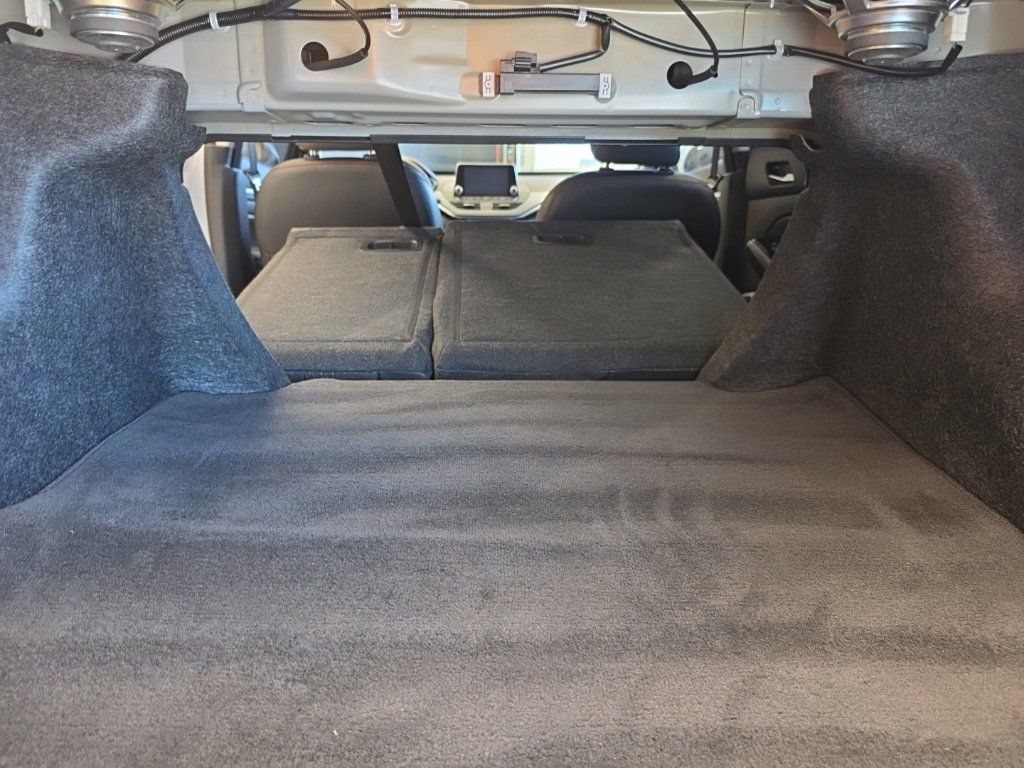 Used 2024 Nissan Altima 2.5 SR FWD image 42