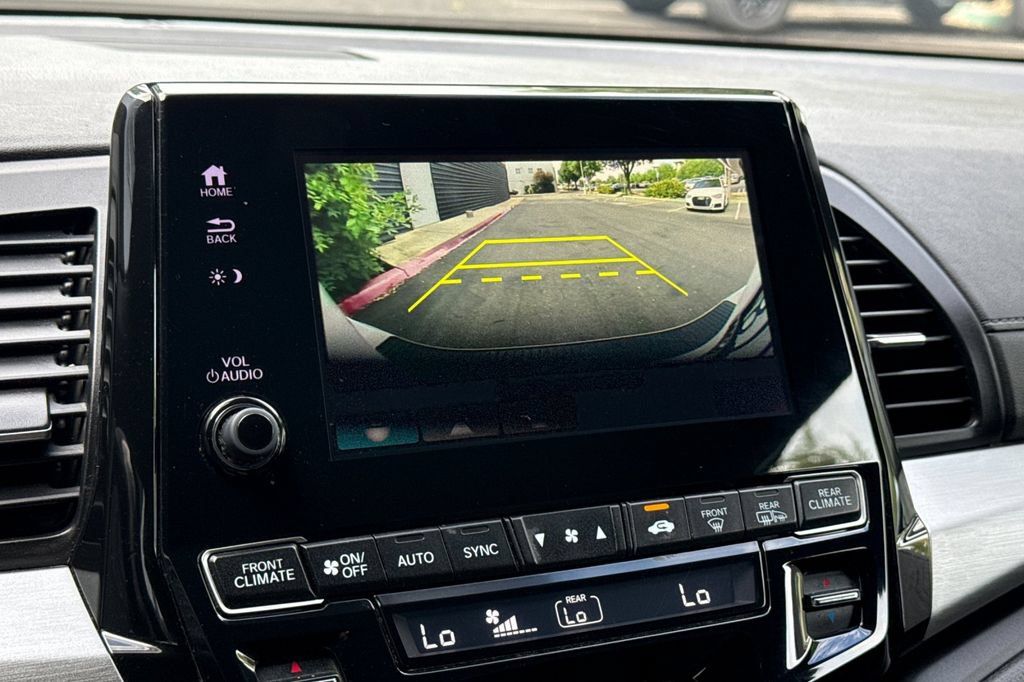 Used 2023 Honda Odyssey Sport image 20